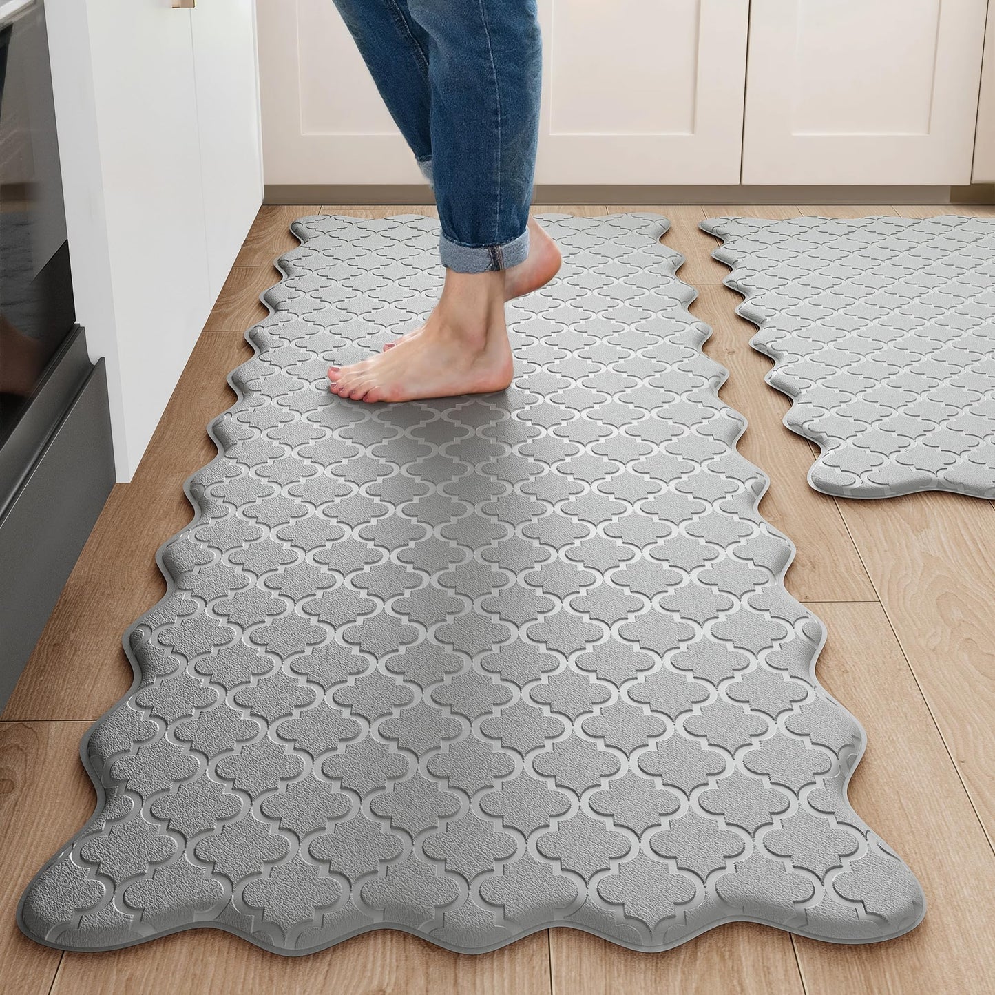 Arenarug Upgrade Scalloped Embossed Kitchen Mats for Floor 2PCS Cushioned Anti Fatigue Waterproof Foam Kitchen Rugs Non Slip Washable Comfort Standing Mat for Office Sink Laundry, Black